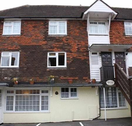 Robertsbridge Retreat At Cornhill Self Catering Apartments Quarto foto